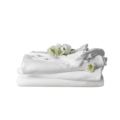 Sábanas blancas de algodón para cama clínica