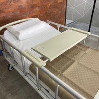 Mesa bandeja para cama clínica — vista 2